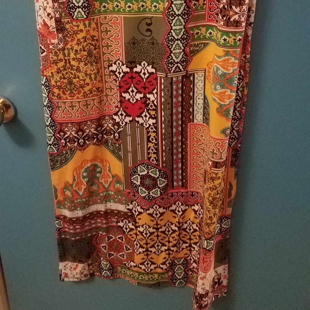 Dress - Picture 3 of 4